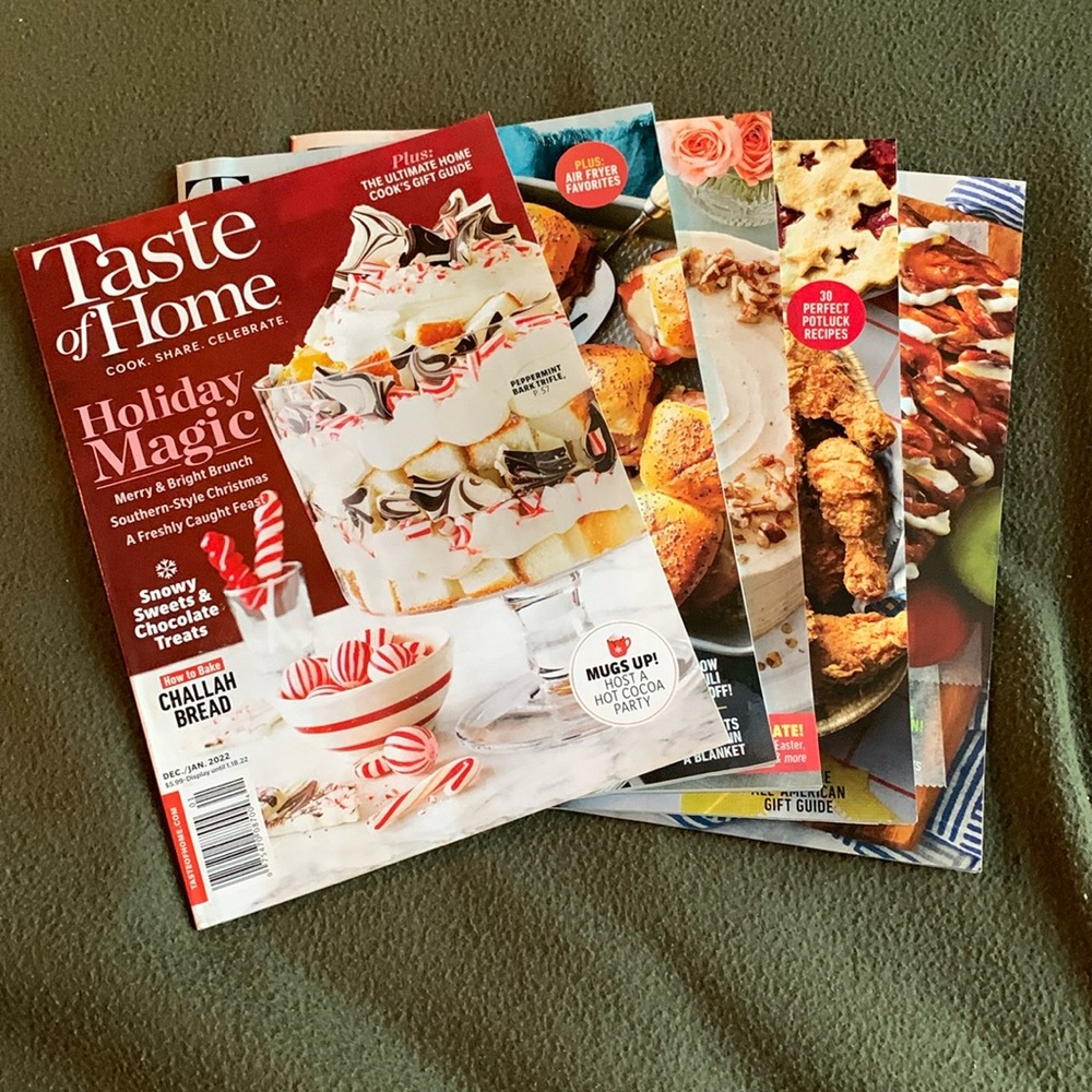 Lot of 5 Taste of Home magazines. December 2021 to September 2022